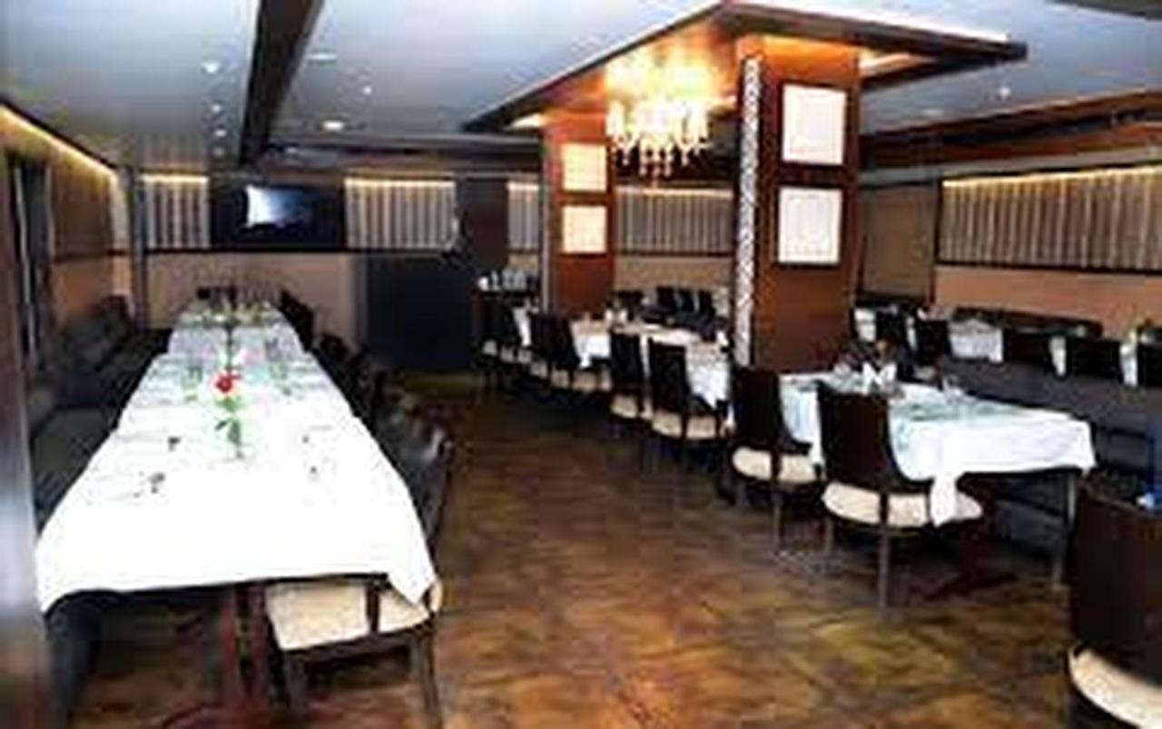 Rāipur Hotel Punjab Palace מראה חיצוני תמונה