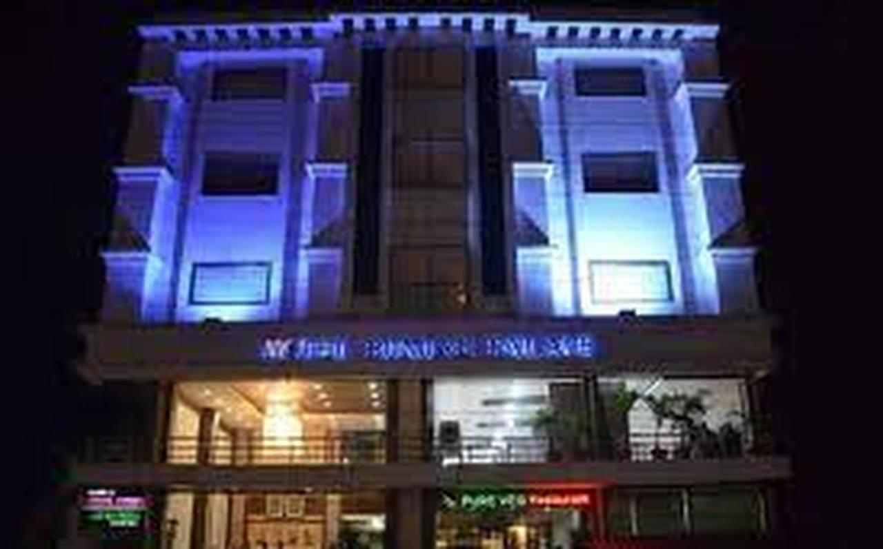 Rāipur Hotel Punjab Palace מראה חיצוני תמונה